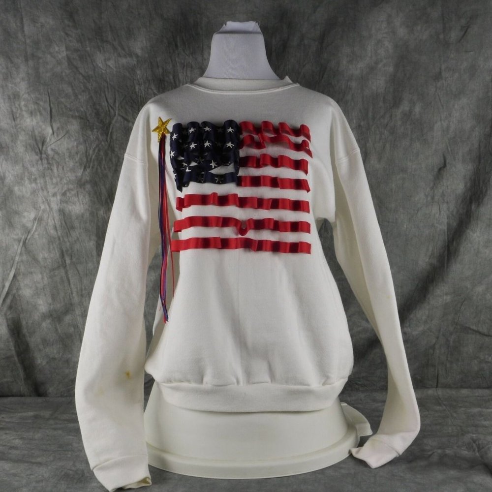 GUC Fashion Gear White Patriotic Sweatshirt Women's Size  L (44-46)  ANB